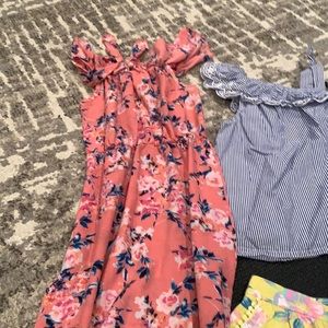 Set of girls clothes size 6-7
